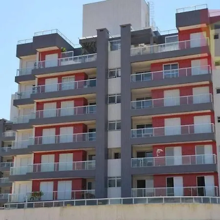 Apartamento A 50M Praia Maitinga, Wifi, Churrasqueira Na Varanda-3