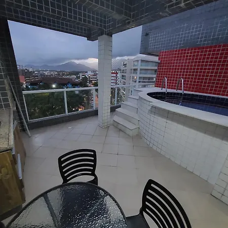 Apartamento A 50M Praia Maitinga, Wifi, Churrasqueira Na Varanda-2